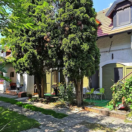 Guest house Elisabeth Vendeghaz Balatonudvari